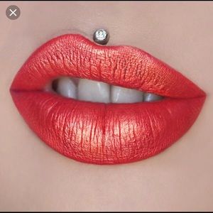 Flamboyant Jeffree Star lippie